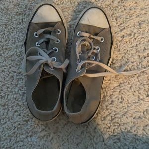 Converse grey size 6